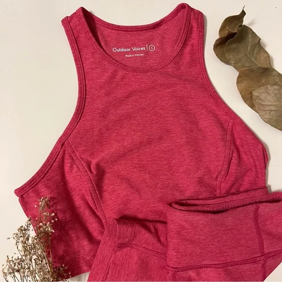 Outdoor Voices workout set - Picture 1 of 11